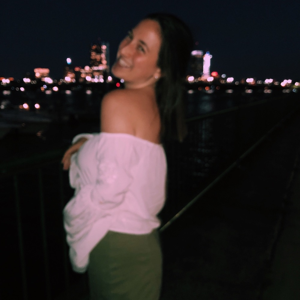 Meet your Posher, Brit